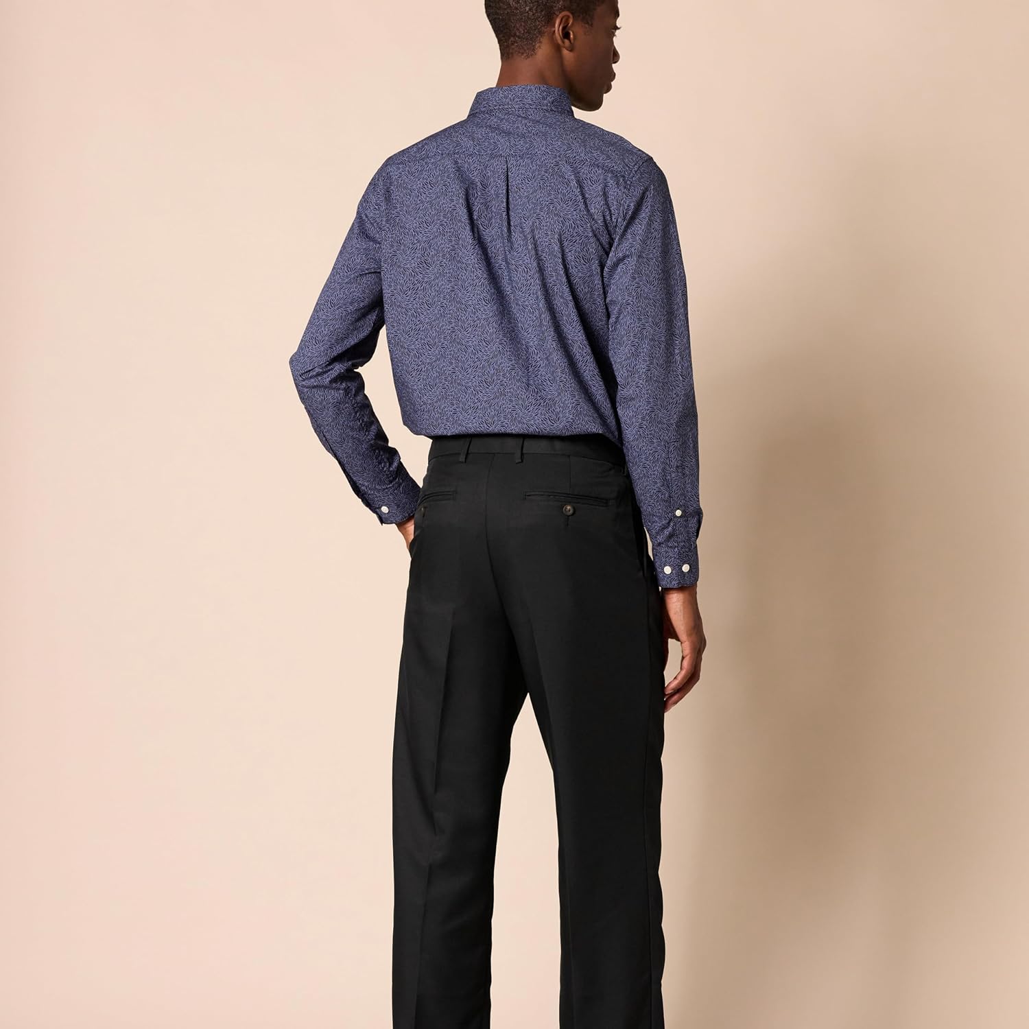 Men's Classic-Fit Expandable-Waist Pleated Dress Pant